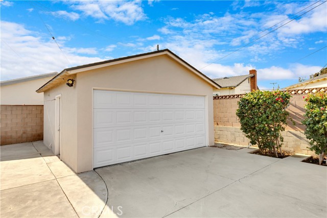 3242 Heglis Avenue, Rosemead CA: https://media.crmls.org/medias/e5ecd8ac-33f9-401e-80c8-6caa7e78ff02.jpg