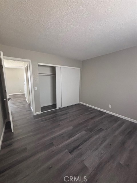 Image 12 of 17 For 607 Limited Avenue 6