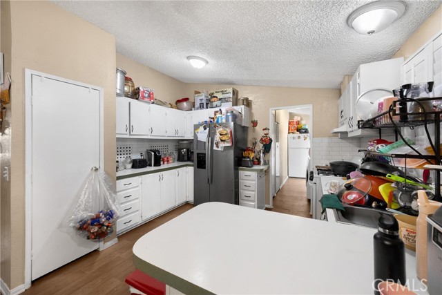 Detail Gallery Image 14 of 44 For 2851 S La Cadena Dr #26,  Colton,  CA 92324 - 4 Beds | 2 Baths