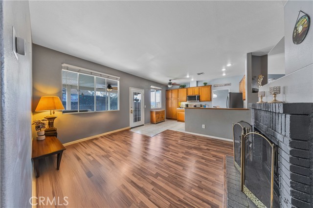 Detail Gallery Image 13 of 32 For 34711 Sunlight, Yucaipa,  CA 92399 - 4 Beds | 3 Baths