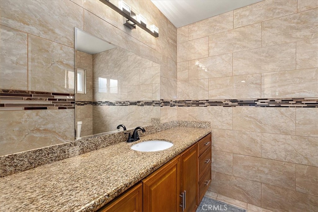 MLS #CV25245152 image #19