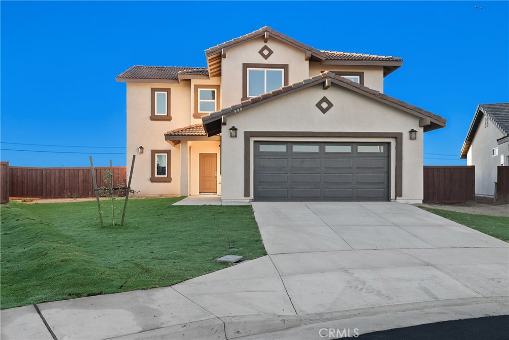 999 Shelbie Avenue, Brawley, CA 92227