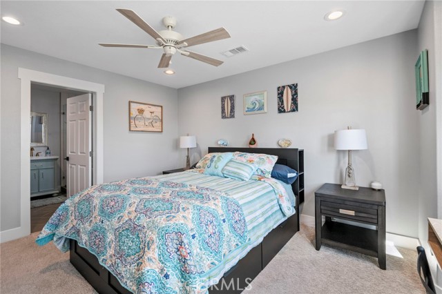 Detail Gallery Image 22 of 58 For 20761 Catamaran, Huntington Beach,  CA 92646 - 4 Beds | 4/1 Baths