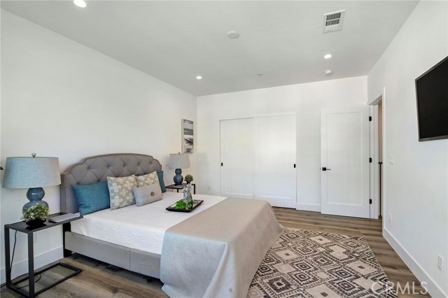 13457 Bradley Avenue, Sylmar CA: https://media.crmls.org/medias/e5f1d1e1-a1d3-4f21-9915-60c7309bc1d3.jpg