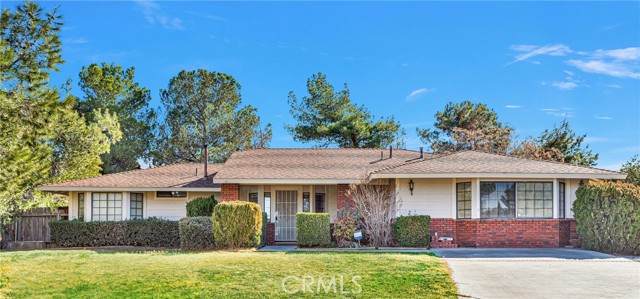 Detail Gallery Image 1 of 1 For 16765 Lambert Ln, Victorville,  CA 92395 - 3 Beds | 2/1 Baths