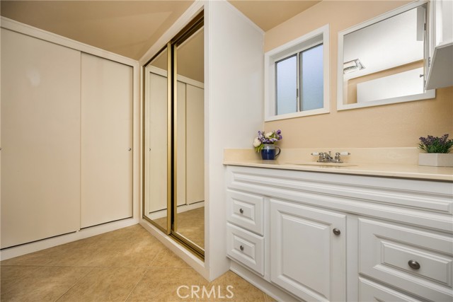 Detail Gallery Image 26 of 57 For 2286 via Puerta a,  Laguna Woods,  CA 92637 - 2 Beds | 2 Baths