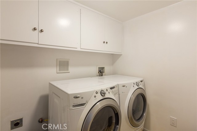 1315 Via Zumaya, Palos Verdes Estates CA: https://media.crmls.org/medias/e5f244a1-5713-419c-9510-2575de2d1d57.jpg