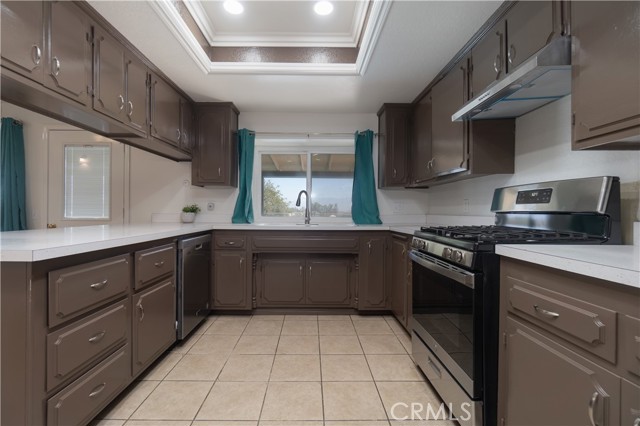 Detail Gallery Image 14 of 48 For 8140 Weirick Rd, Corona,  CA 92883 - 4 Beds | 2 Baths