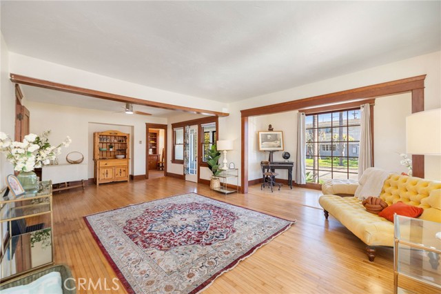 Detail Gallery Image 4 of 34 For 1005 Roswell Ave, Long Beach,  CA 90804 - 2 Beds | 1 Baths