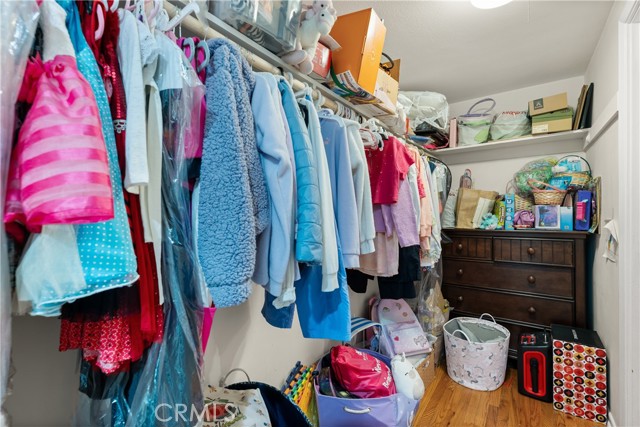Detail Gallery Image 16 of 22 For 15936 Osborne St, North Hills,  CA 91343 - 3 Beds | 2 Baths