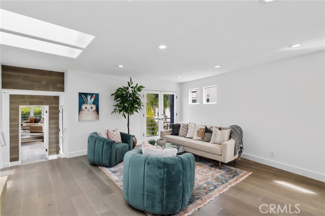 2310 Laurel Bluff, Manhattan Beach, California 90266, 4 Bedrooms Bedrooms, ,3 BathroomsBathrooms,Residential,Sold,Laurel Bluff,SB22159511