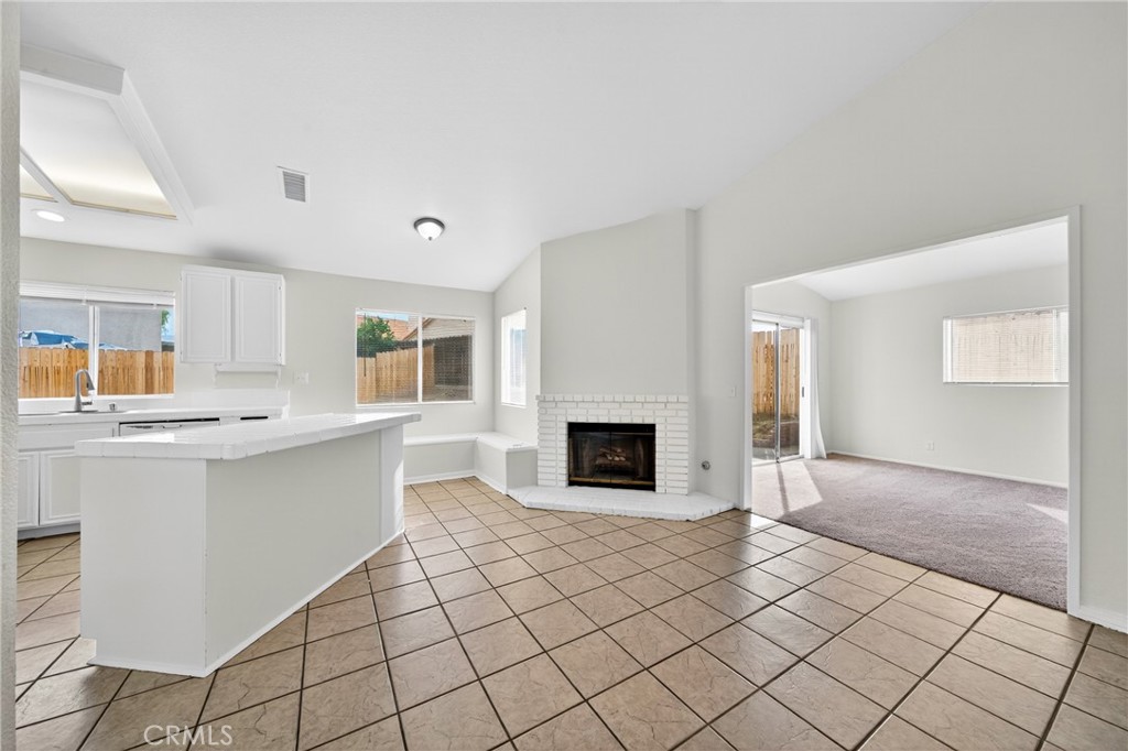 MLS #OC25249388 image #14