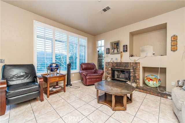 Detail Gallery Image 9 of 30 For 6541 Los Osos, Rancho Cucamonga,  CA 91701 - 5 Beds | 3 Baths