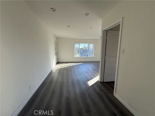 Detail Gallery Image 3 of 10 For 1415 N Cherokee #12,  Los Angeles,  CA 90028 - 1 Beds | 1 Baths