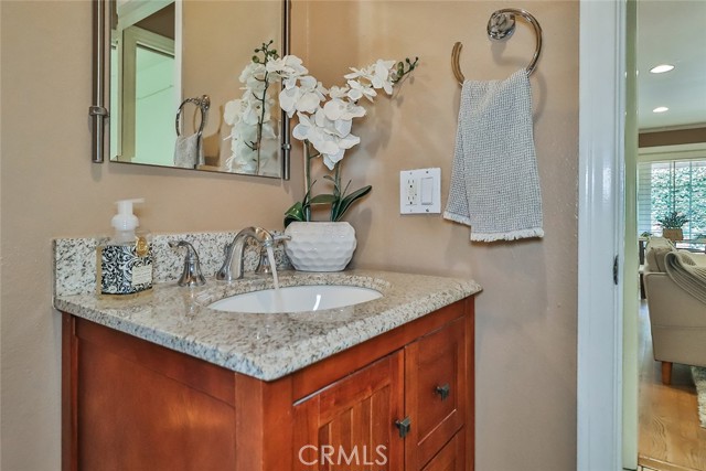 Detail Gallery Image 26 of 60 For 23050 Humming Bird Way, Calabasas,  CA 91302 - 4 Beds | 2/1 Baths