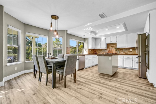 Detail Gallery Image 14 of 47 For 6305 Saint Francis Ct, Yorba Linda,  CA 92886 - 4 Beds | 3 Baths