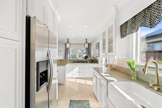 Detail Gallery Image 13 of 42 For 625 Camino Real, Redondo Beach,  CA 90277 - 3 Beds | 2 Baths