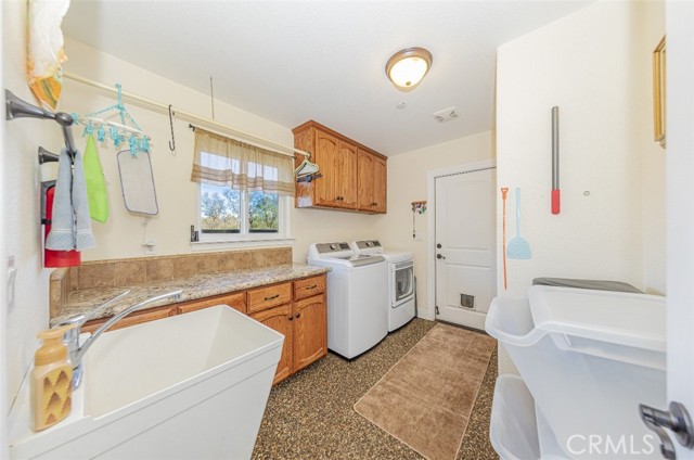 Detail Gallery Image 15 of 75 For 33099 Road 800, Raymond,  CA 93653 - 5 Beds | 3 Baths