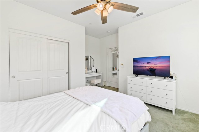 Detail Gallery Image 19 of 35 For 16746 Stags Leap, Fontana,  CA 92336 - 4 Beds | 3 Baths