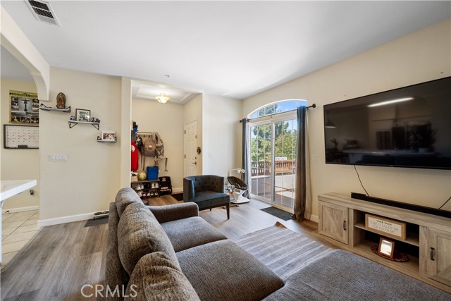 610 Sunrise Drive, Santa Maria CA: https://media.crmls.org/medias/e5fa3c5d-4a0c-463f-9d11-25d258d0cf9a.jpg