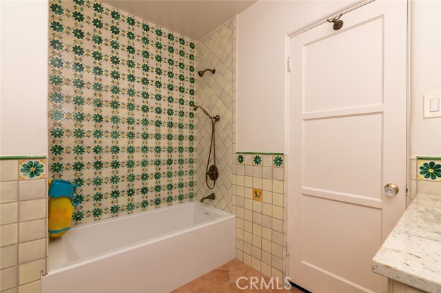 Detail Gallery Image 26 of 47 For 1731 W Kenneth Rd, Glendale,  CA 91201 - 3 Beds | 2 Baths