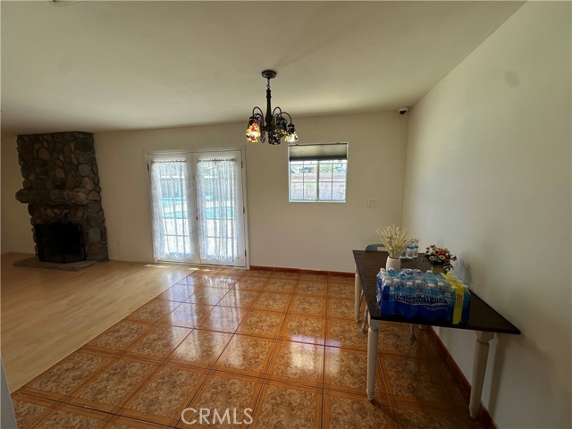 Detail Gallery Image 12 of 29 For 979 N Gardena, Rialto,  CA 92376 - 4 Beds | 2 Baths