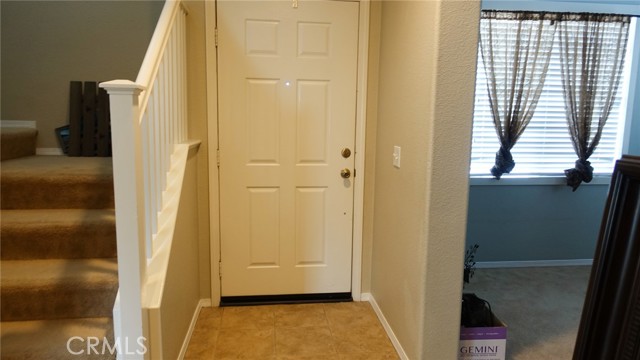 33953 Lily Road, Yucaipa CA: https://media.crmls.org/medias/e5fc37e8-e4cb-4cac-a1c5-e0074e877372.jpg