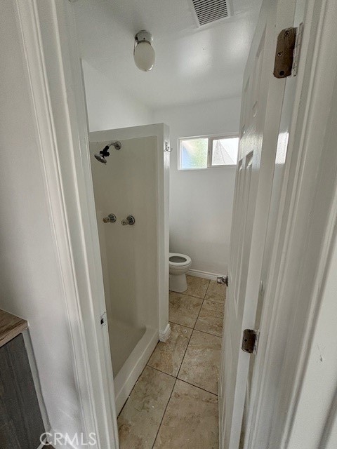 Detail Gallery Image 3 of 7 For 14926 Indiana Ave, Paramount,  CA 90723 - 3 Beds | 1 Baths