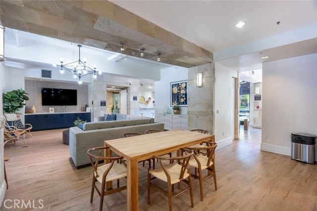 24595 Town Center Drive, Valencia CA: https://media.crmls.org/medias/e5fcf8ec-353d-4c7a-89d6-5fd1180848b8.jpg