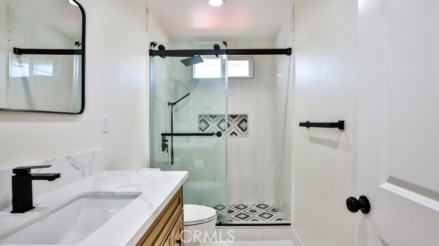 Detail Gallery Image 16 of 28 For 247 S Date St, Anaheim,  CA 92805 - 4 Beds | 2 Baths