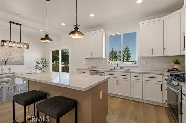 Detail Gallery Image 14 of 43 For 5887 Orrin Dr, Paradise,  CA 95969 - 2 Beds | 2 Baths