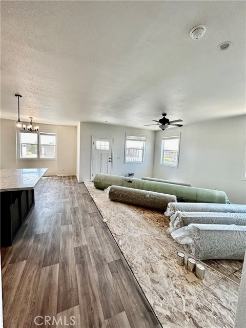 Detail Gallery Image 8 of 25 For 2205 W Acacia Ave #108,  Hemet,  CA 92545 - 3 Beds | 2 Baths