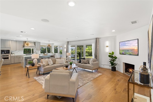 Detail Gallery Image 10 of 34 For 7153 Helmsdale, West Hills,  CA 91307 - 3 Beds | 2/1 Baths