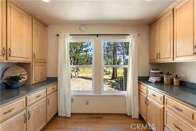 Detail Gallery Image 16 of 65 For 4962 Gaddy Ln, Kelseyville,  CA 95451 - 3 Beds | 2/1 Baths