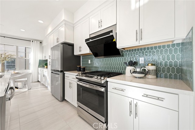 Detail Gallery Image 11 of 39 For 200 Winterbrook, Lake Forest,  CA 92610 - 2 Beds | 2/1 Baths