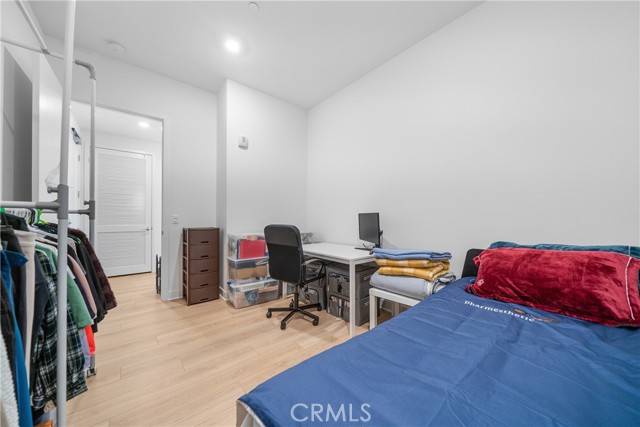 Detail Gallery Image 13 of 17 For 1105 Rivington, Irvine,  CA 92612 - 1 Beds | 2 Baths