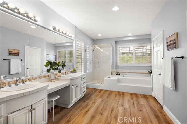27 Raleigh Court, Coto de Caza CA: https://media.crmls.org/medias/e602b17b-0e95-4138-8660-c355f649d900.jpg