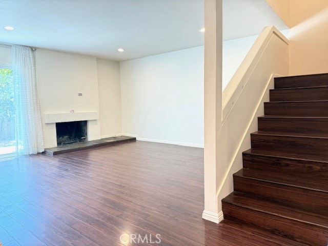 676 Parkwood Lane, Pomona CA: https://media.crmls.org/medias/e602b551-ef36-427a-b9b2-b523c6ef5cb8.jpg