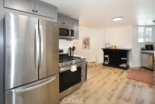 Detail Gallery Image 21 of 35 For 531 W Victoria Ct, Lake Arrowhead,  CA 92352 - 4 Beds | 2/1 Baths