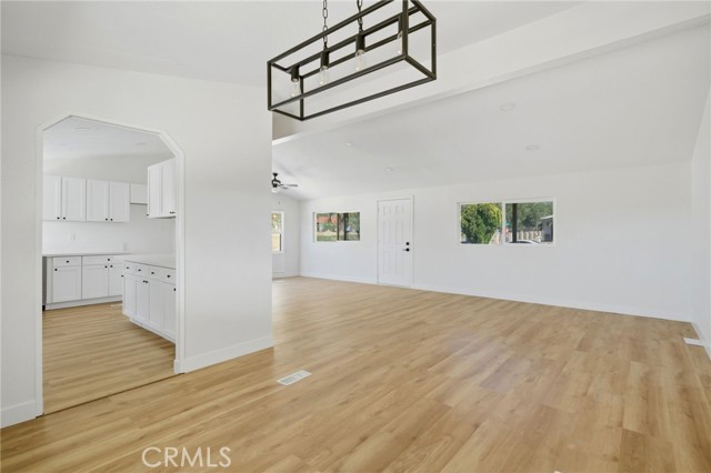 Detail Gallery Image 10 of 37 For 24761 Wendell Dr, Hemet,  CA 92544 - 2 Beds | 2 Baths