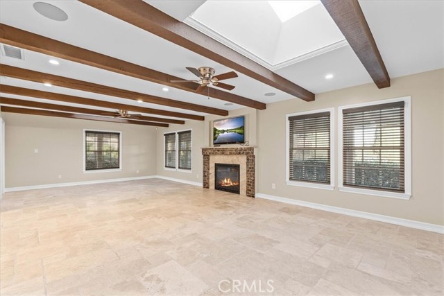 Detail Gallery Image 7 of 31 For 8471 Bedford Motor, Corona,  CA 92883 - 4 Beds | 4 Baths