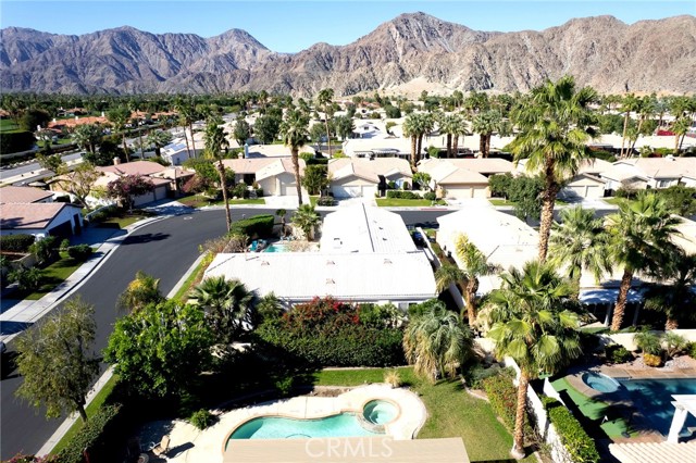 Detail Gallery Image 10 of 10 For 47935 via Opera, La Quinta,  CA 92253 - 4 Beds | 2/1 Baths