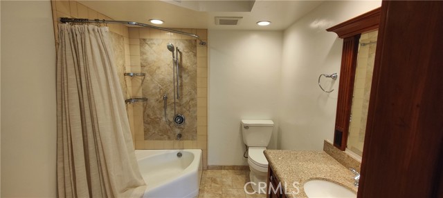 Detail Gallery Image 45 of 49 For 23355 via Linda #3,  Mission Viejo,  CA 92691 - 2 Beds | 2/1 Baths