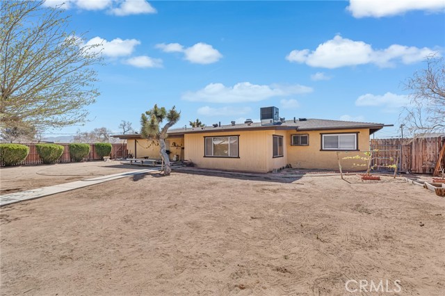 Detail Gallery Image 31 of 47 For 20936 Wigwam St, Apple Valley,  CA 92307 - 3 Beds | 2 Baths