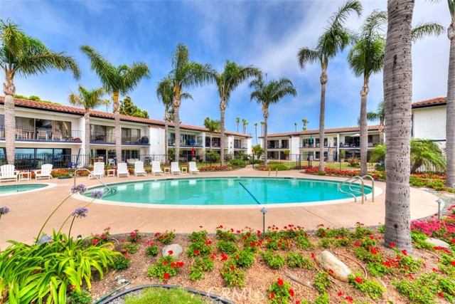 Detail Gallery Image 5 of 40 For 24242 Santa Clara Ave #31,  Dana Point,  CA 92629 - 2 Beds | 2 Baths