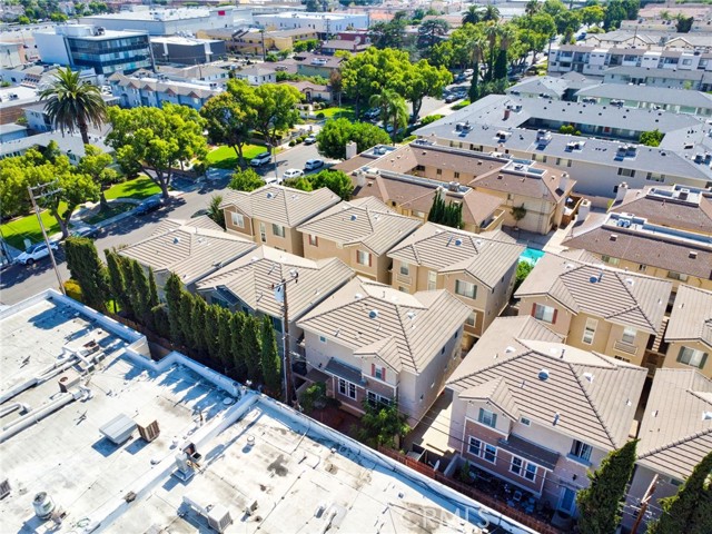 717 Arcadia Avenue, Arcadia CA: https://media.crmls.org/medias/e60913a2-d744-4d72-b3e0-625c358768a6.jpg
