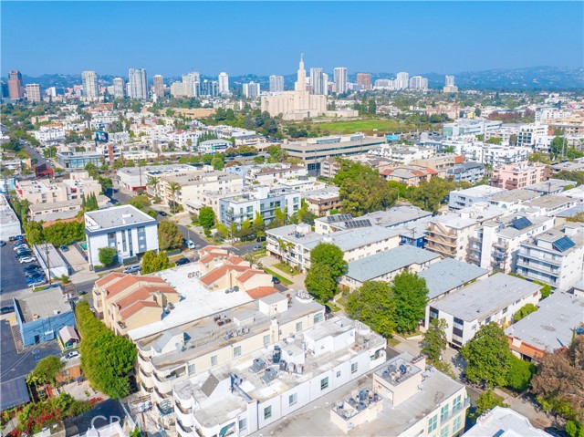 Detail Gallery Image 46 of 47 For 1927 Glendon #301,  Los Angeles,  CA 90025 - 2 Beds | 2 Baths