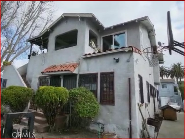 Detail Gallery Image 1 of 5 For 2720 S Sycamore Ave, Los Angeles,  CA 90016 - – Beds | – Baths