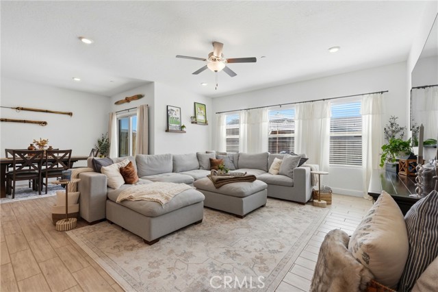 Detail Gallery Image 16 of 52 For 2587 W Heather, Hanford,  CA 93230 - 3 Beds | 2 Baths