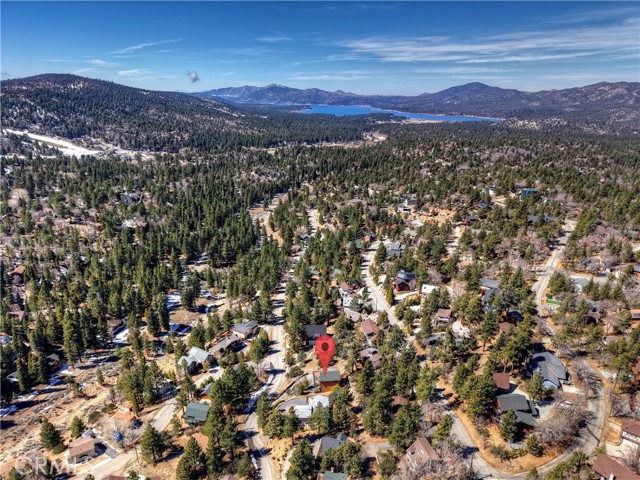 43850 Yosemite Drive, Big Bear Lake, CA 92315